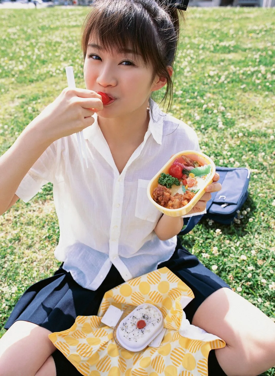 [YS Web] Vol.212 Takabe Takabe "Cô gái xinh đẹp của thế hệ ハンカチ!" tập ảnh - 25