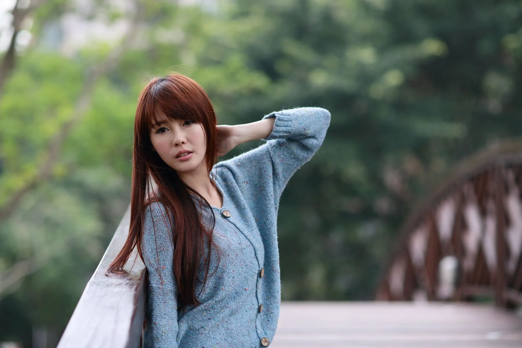 Bộ ảnh ngoại cảnh tươi tắn và xinh đẹp của Celia Wang cho quảng cáo "Guoguang Help" - 10